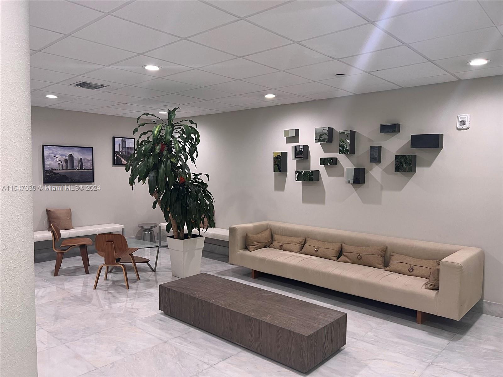 Miami Beach, Florida 33139, 1 Bedroom Bedrooms, ,1 BathroomBathrooms,Residential,For Sale,A11547639