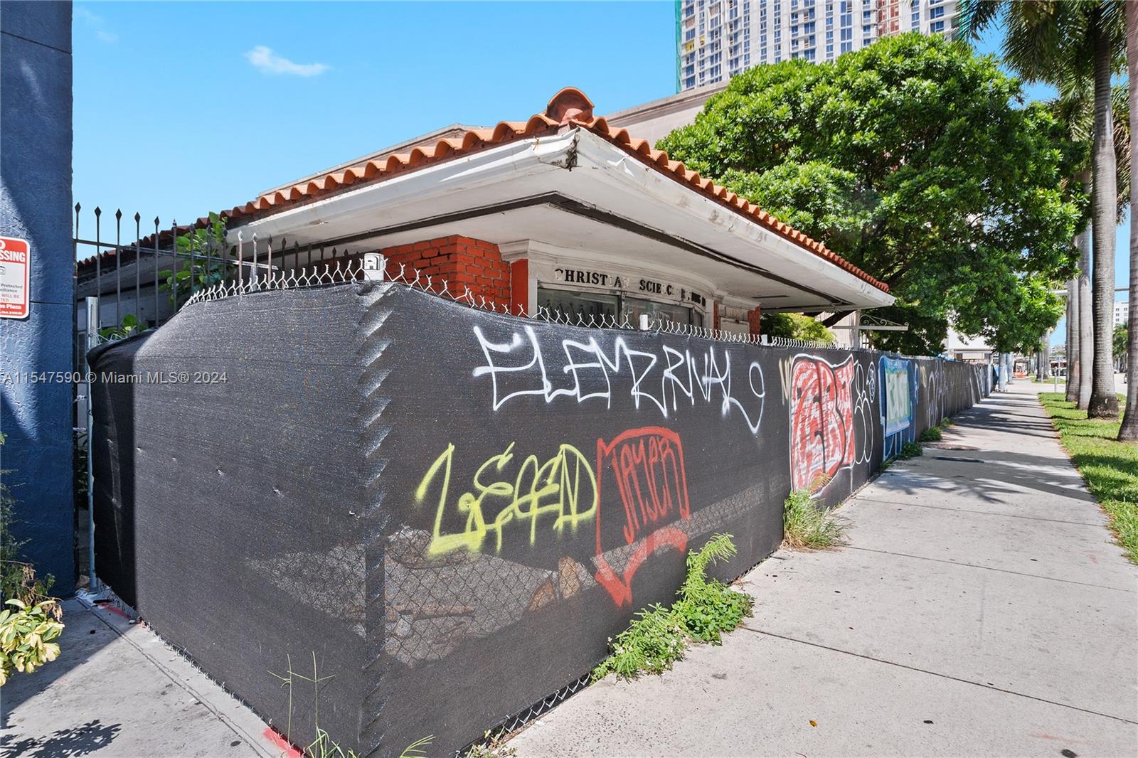 275 NE 18th St, Miami, Florida 33132, ,Commercialsale,For Sale,275 NE 18th St,A11547590