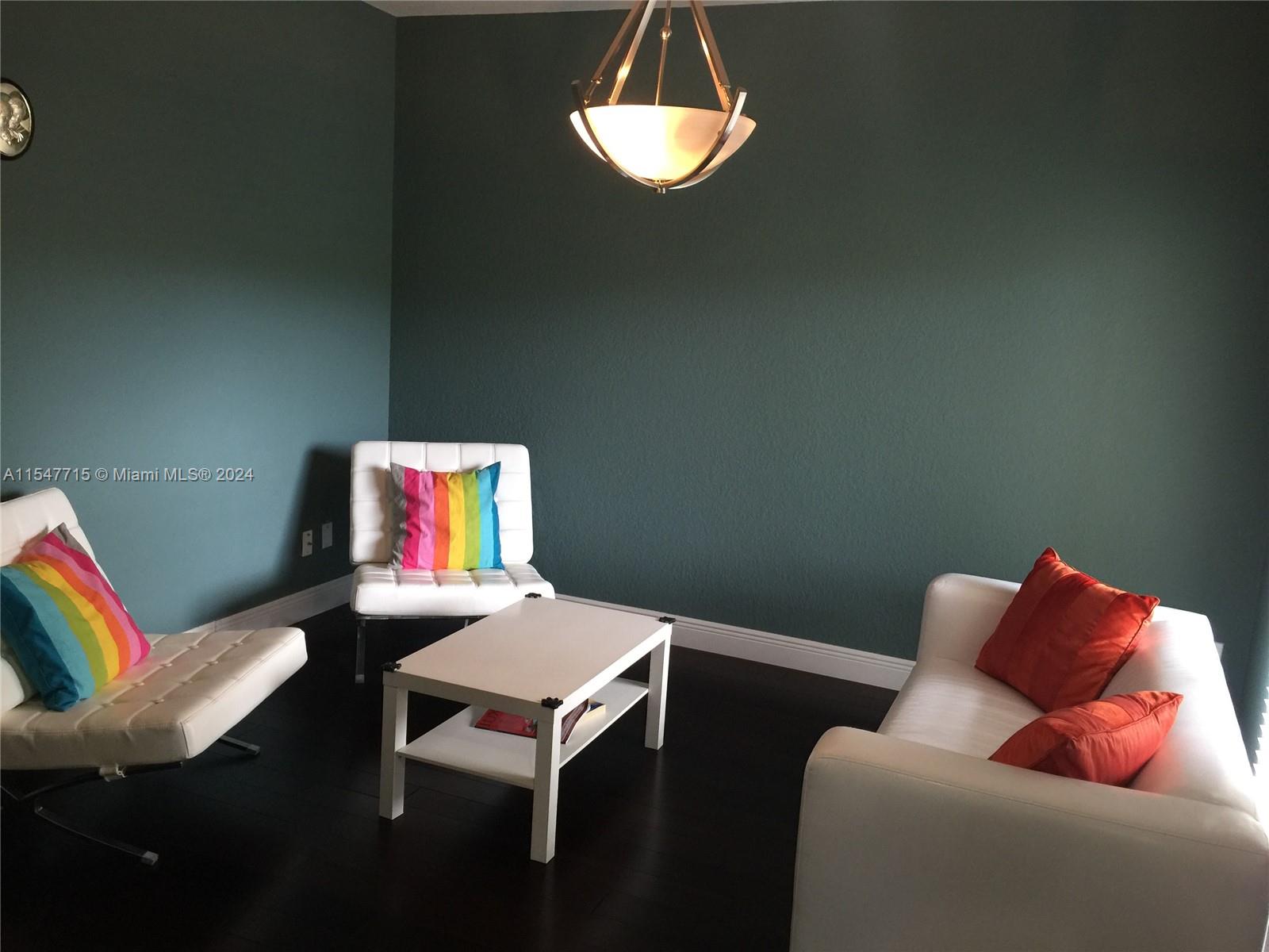 10770 NW 66th St 301, Doral, Florida 33178, 3 Bedrooms Bedrooms, ,2 BathroomsBathrooms,Residentiallease,For Rent,10770 NW 66th St 301,A11547715