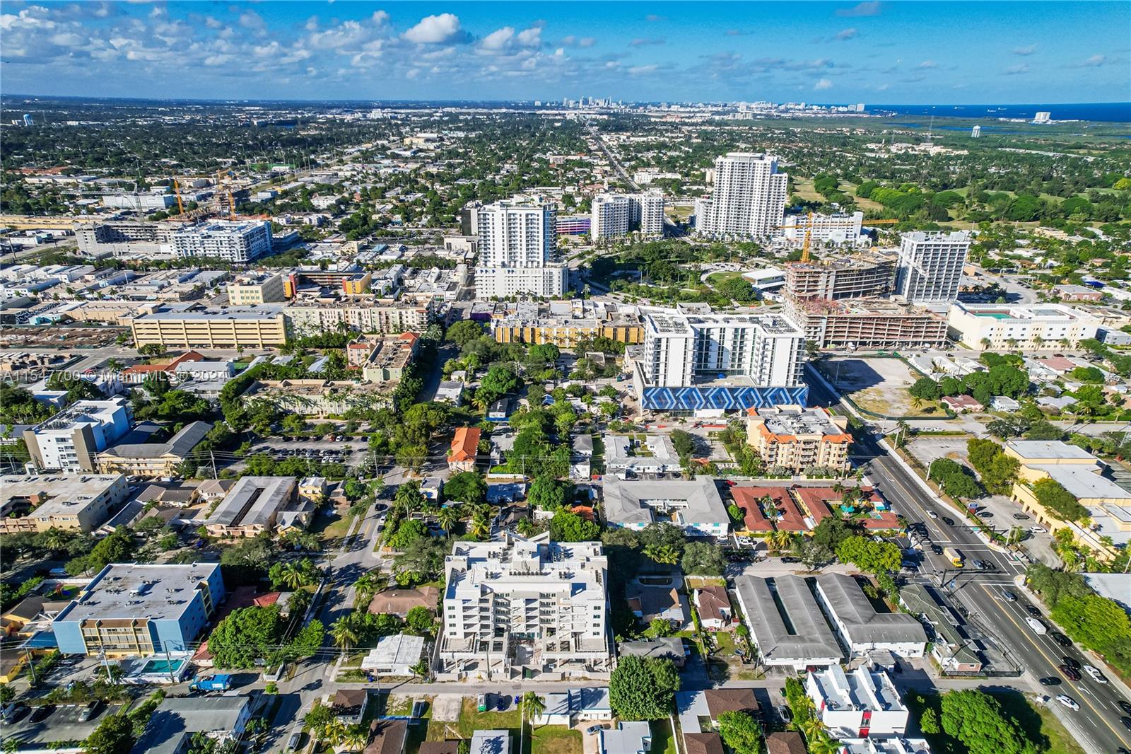 1850 Monroe St, Hollywood, FL, 33020 United States, 1 Bedroom Bedrooms, ,1 BathroomBathrooms,Residential,For Sale,Monroe St,A11547700