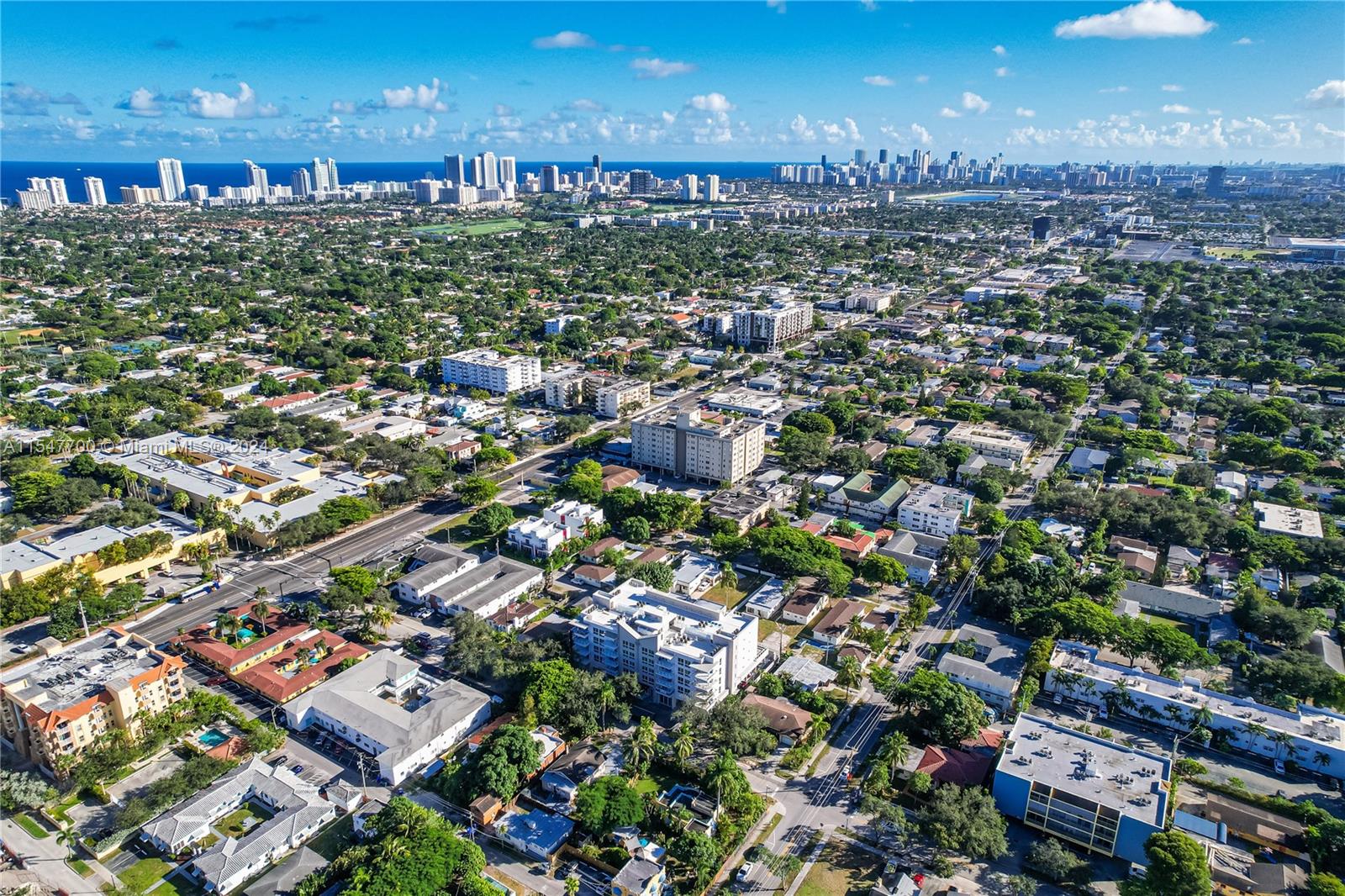 1850 Monroe St, Hollywood, FL, 33020 United States, 1 Bedroom Bedrooms, ,1 BathroomBathrooms,Residential,For Sale,Monroe St,A11547700