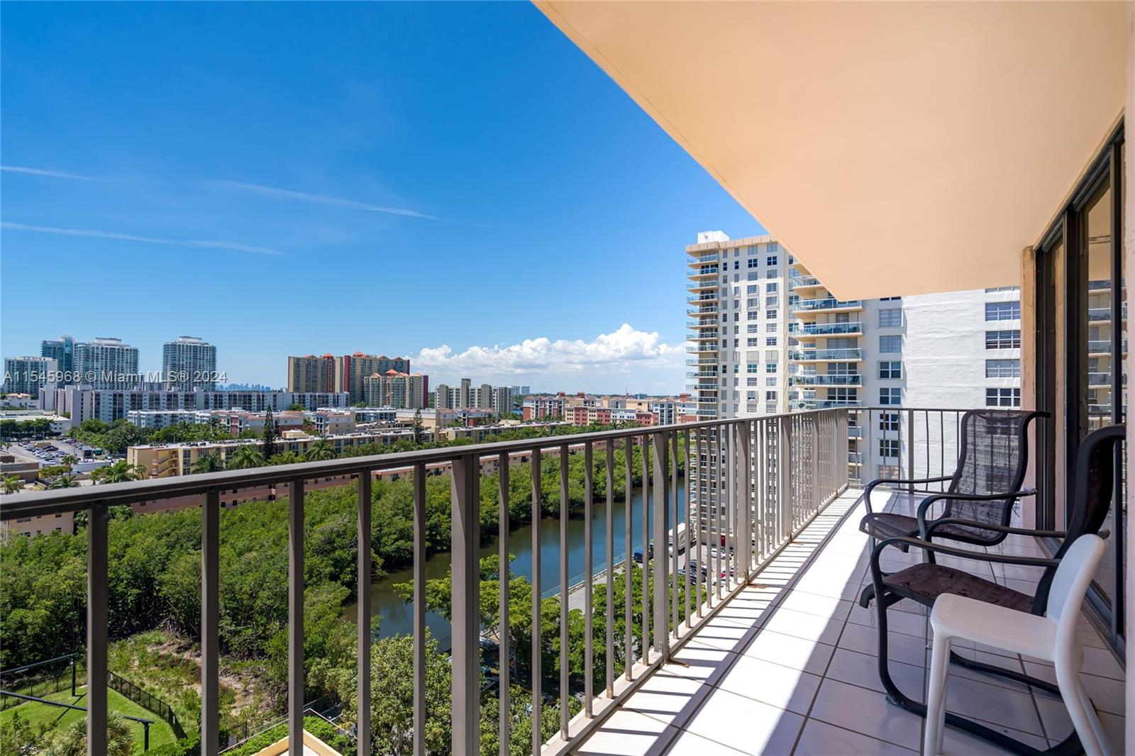 210 174th St, Sunny Isles Beach, FL, 33160 United States, 3 Bedrooms Bedrooms, ,3 BathroomsBathrooms,Residential,For Sale,174th St,A11545968