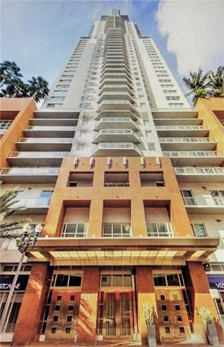 253 2nd St, Miami, FL, 33132 United States, 1 Bedroom Bedrooms, ,2 BathroomsBathrooms,Residential,For Sale,2nd St,A11543546