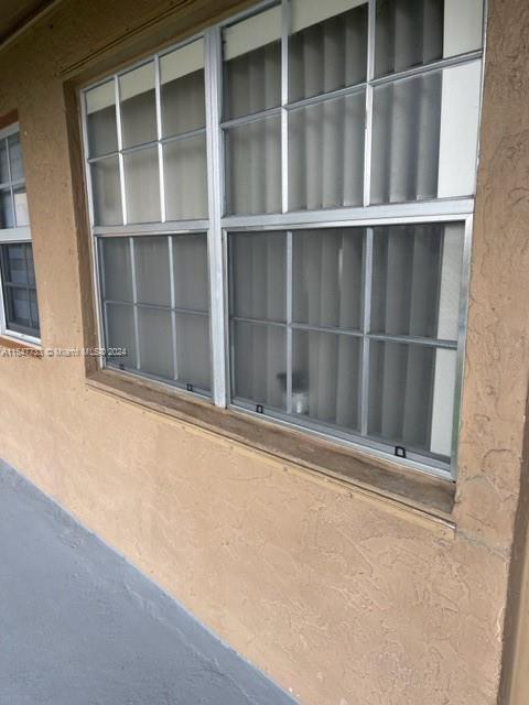 6575 4th Ave, Hialeah, FL, 33012 United States, 1 Bedroom Bedrooms, ,1 BathroomBathrooms,Residential,For Sale,4th Ave,A11547733