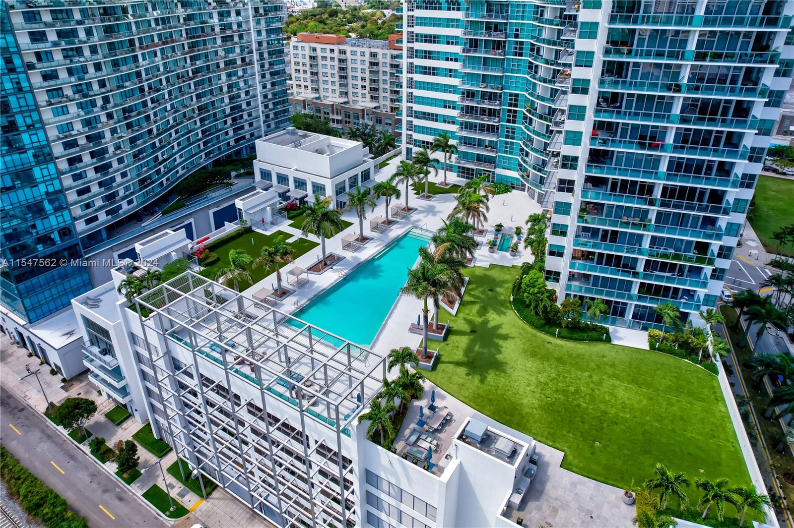 3301 NE 1st Ave H2504, Miami, Florida 33137, 2 Bedrooms Bedrooms, ,2 BathroomsBathrooms,Residential,For Sale,3301 NE 1st Ave H2504,A11547562