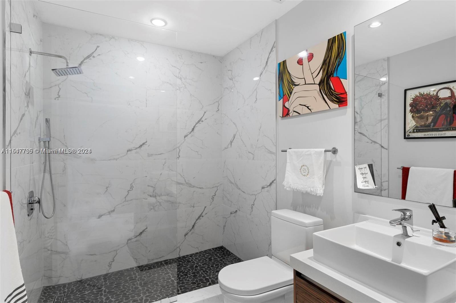 1100 Biscayne Blvd 3705, Miami, Florida 33132, 1 Bedroom Bedrooms, ,2 BathroomsBathrooms,Residentiallease,For Rent,1100 Biscayne Blvd 3705,A11547735