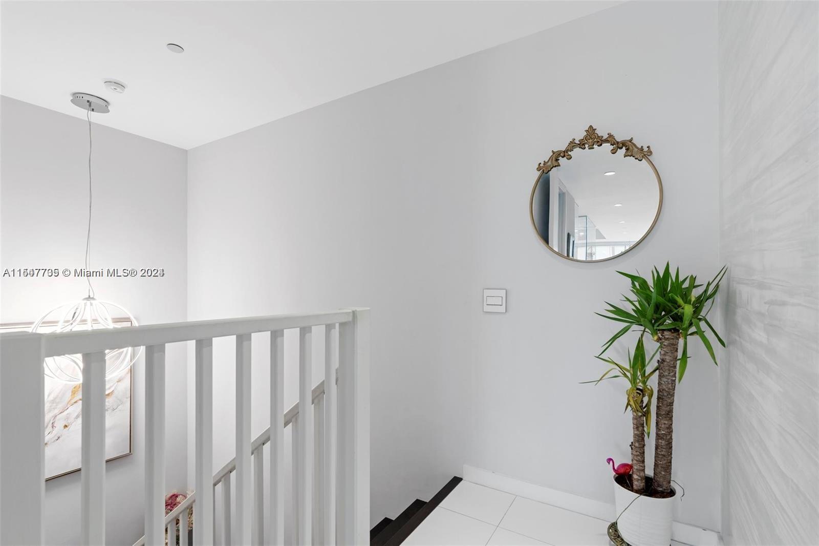 1100 Biscayne Blvd 3705, Miami, Florida 33132, 1 Bedroom Bedrooms, ,2 BathroomsBathrooms,Residentiallease,For Rent,1100 Biscayne Blvd 3705,A11547735