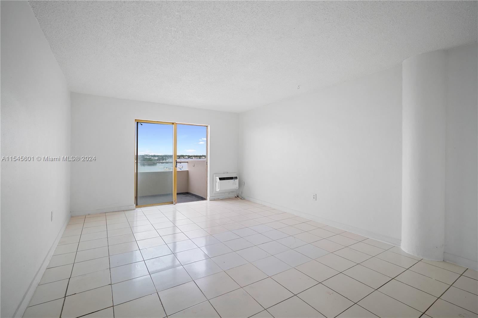 7904 West Dr 605, North Bay Village, Florida 33141, ,1 BathroomBathrooms,Residentiallease,For Rent,7904 West Dr 605,A11545601
