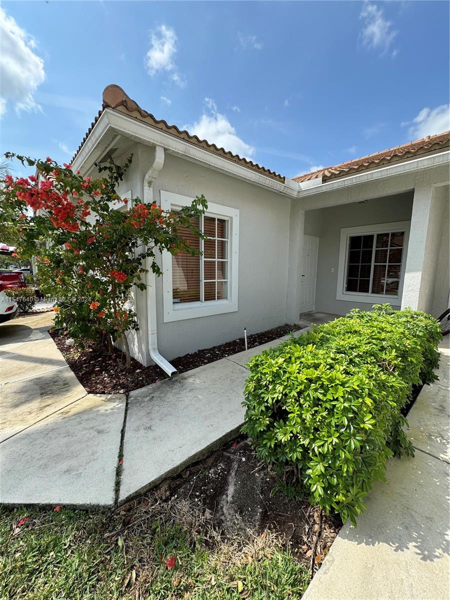 1251 48th Ter, Deerfield Beach, FL, 33442 United States, 3 Bedrooms Bedrooms, ,2 BathroomsBathrooms,Residential,For Sale,48th Ter,A11547640