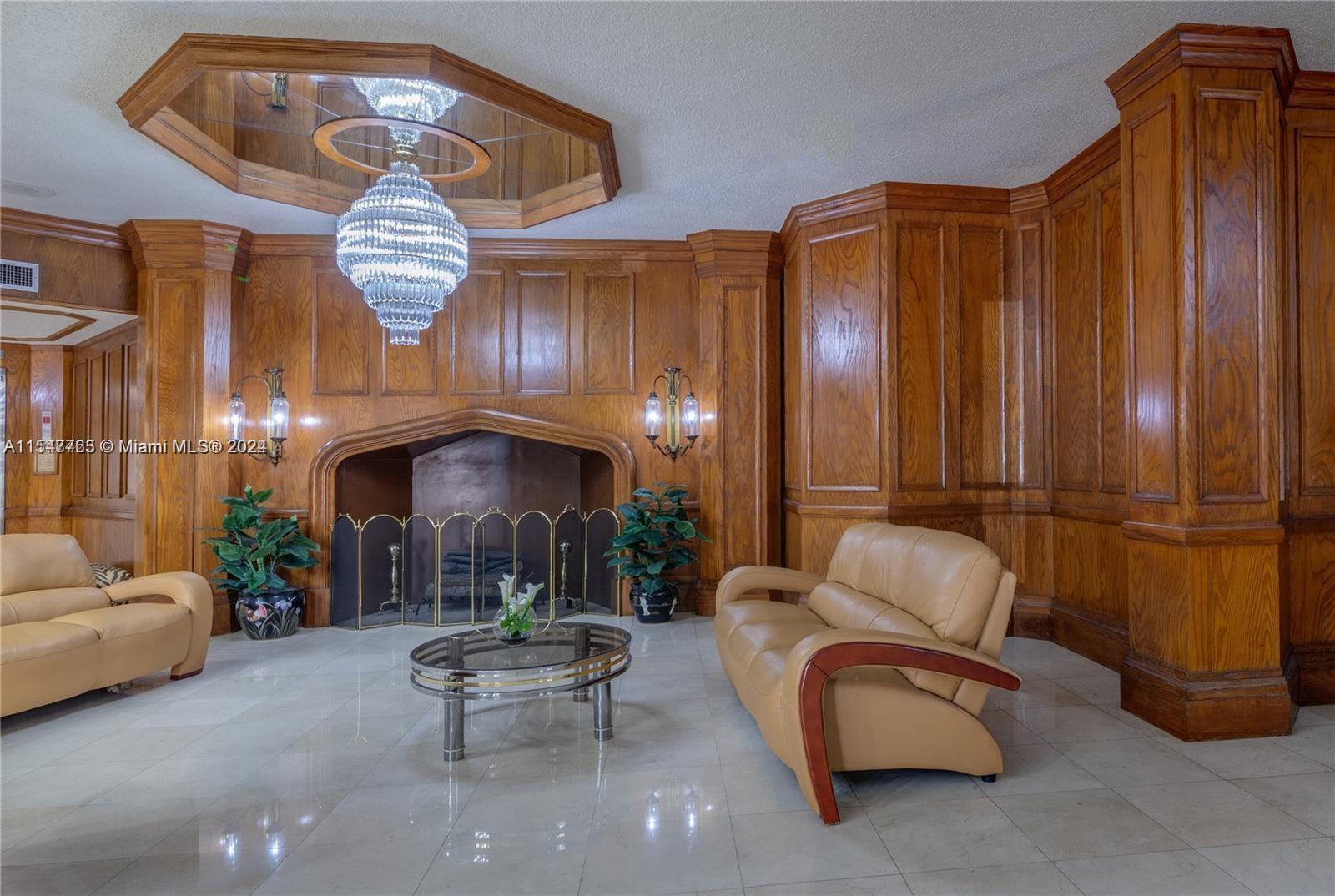 Hallandale Beach, Florida 33009, 1 Bedroom Bedrooms, ,2 BathroomsBathrooms,Residential,For Sale,A11547763