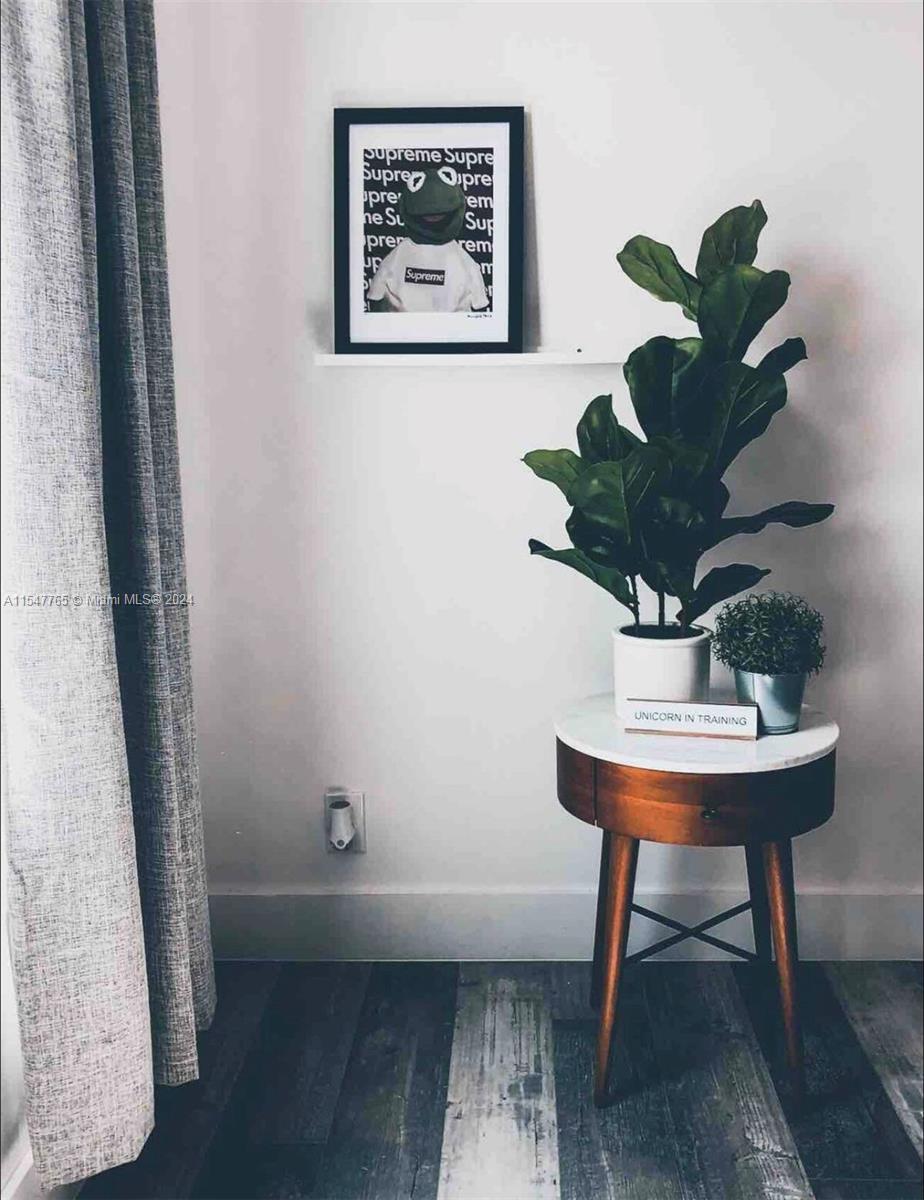 1804 N Cleveland St 1804, Hollywood, Florida 33020, 1 Bedroom Bedrooms, ,1 BathroomBathrooms,Residentiallease,For Rent,1804 N Cleveland St 1804,A11547765