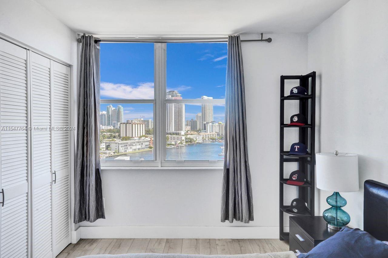 437 Golden Isles Dr 12H, Hallandale Beach, Florida 33009, 1 Bedroom Bedrooms, ,2 BathroomsBathrooms,Residential,For Sale,437 Golden Isles Dr 12H,A11547764