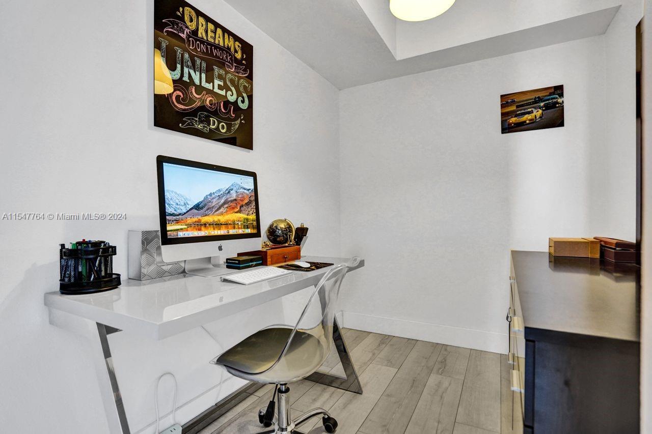 437 Golden Isles Dr 12H, Hallandale Beach, Florida 33009, 1 Bedroom Bedrooms, ,2 BathroomsBathrooms,Residential,For Sale,437 Golden Isles Dr 12H,A11547764