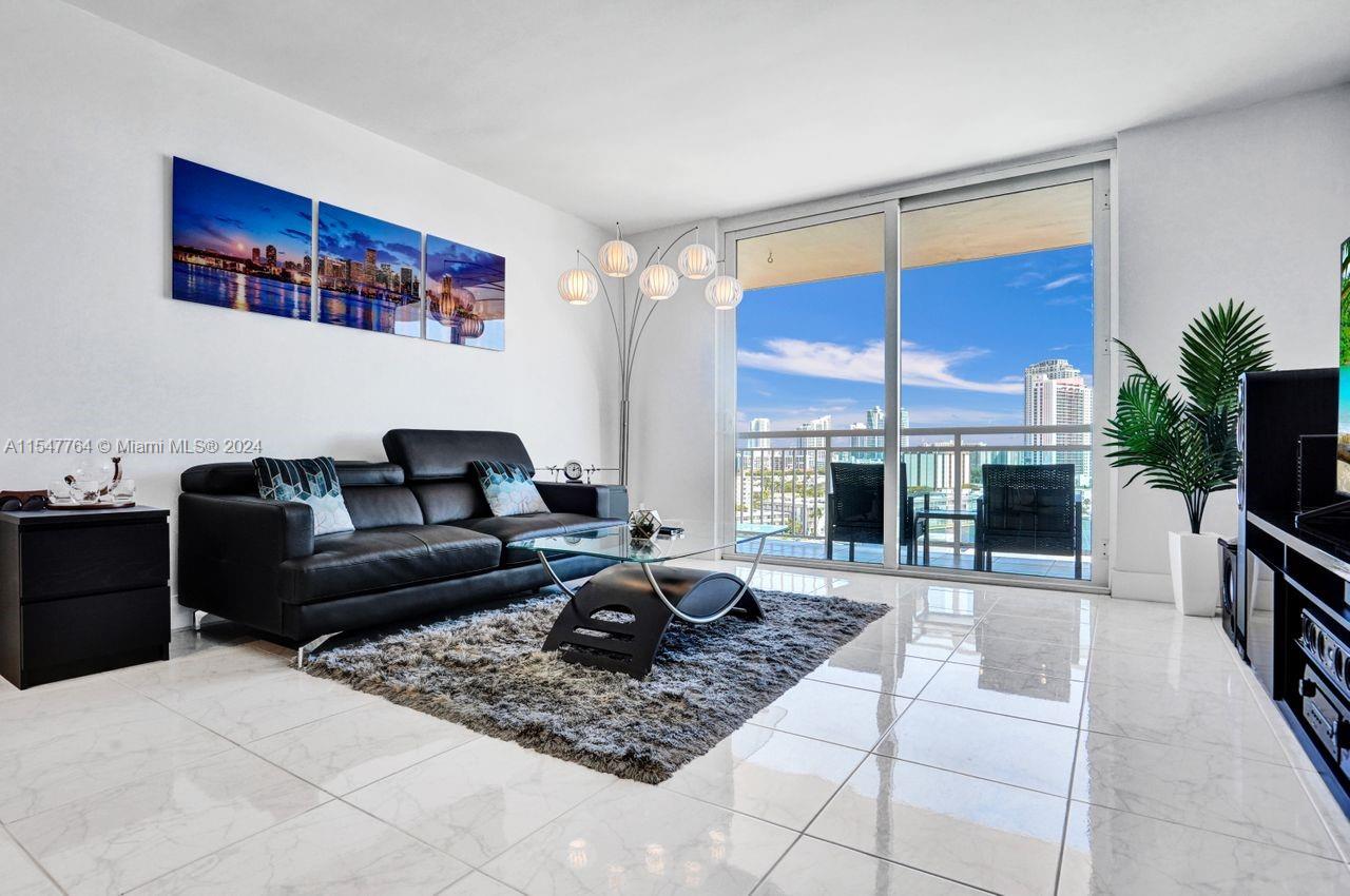 437 Golden Isles Dr 12H, Hallandale Beach, Florida 33009, 1 Bedroom Bedrooms, ,2 BathroomsBathrooms,Residential,For Sale,437 Golden Isles Dr 12H,A11547764