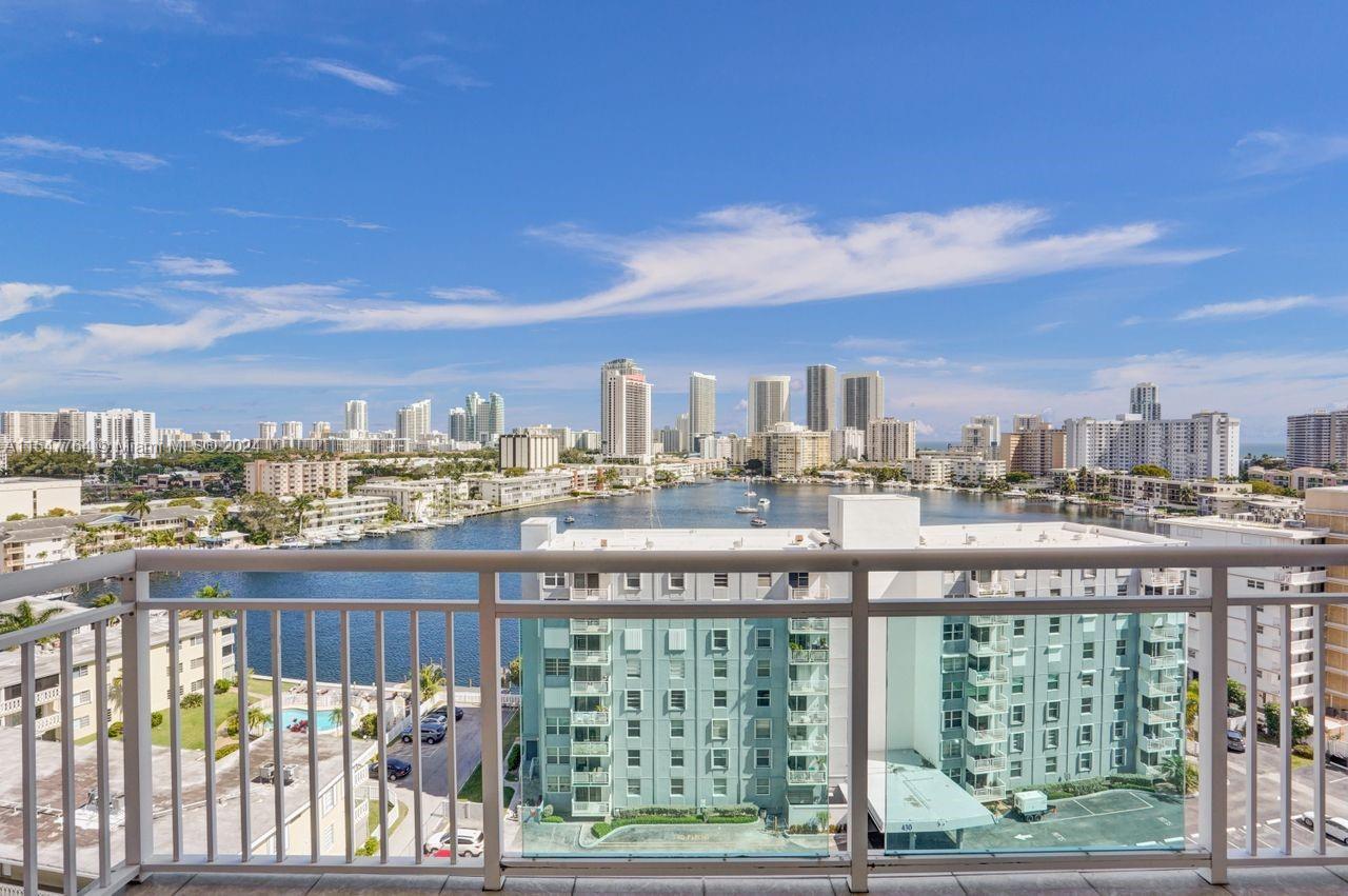 437 Golden Isles Dr 12H, Hallandale Beach, Florida 33009, 1 Bedroom Bedrooms, ,2 BathroomsBathrooms,Residential,For Sale,437 Golden Isles Dr 12H,A11547764