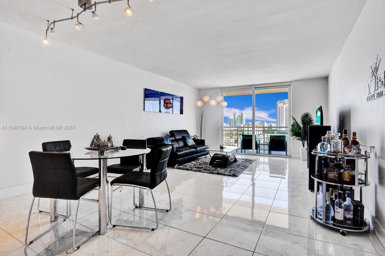 437 Golden Isles Dr 12H, Hallandale Beach, Florida 33009, 1 Bedroom Bedrooms, ,2 BathroomsBathrooms,Residential,For Sale,437 Golden Isles Dr 12H,A11547764