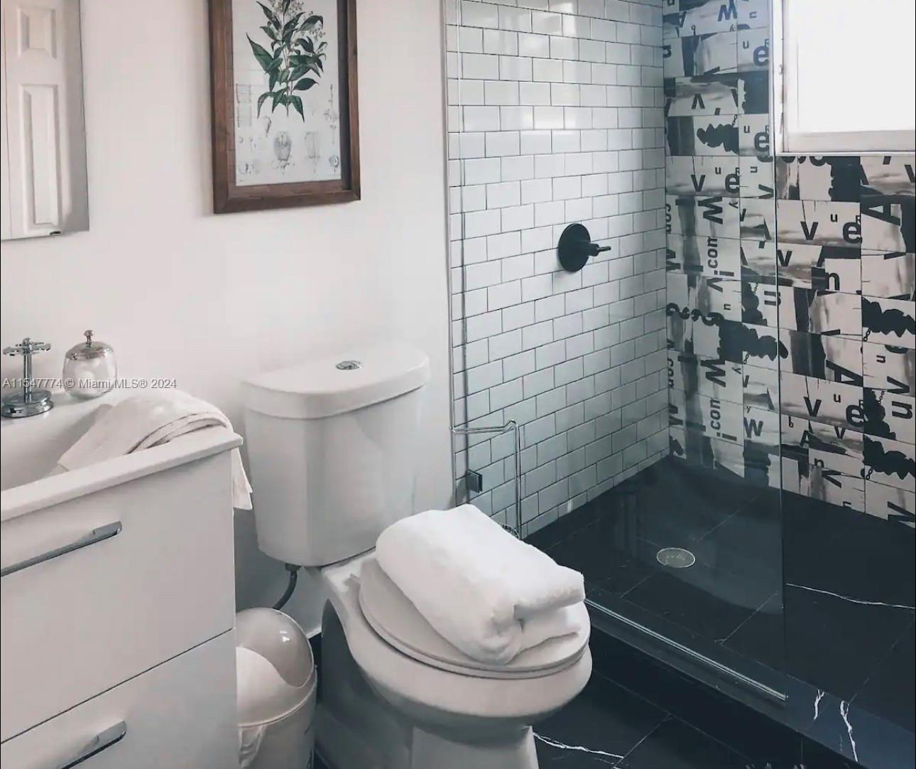 1804 S Cleveland St 1804, Hollywood, Florida 33020, ,1 BathroomBathrooms,Residentiallease,For Rent,1804 S Cleveland St 1804,A11547774