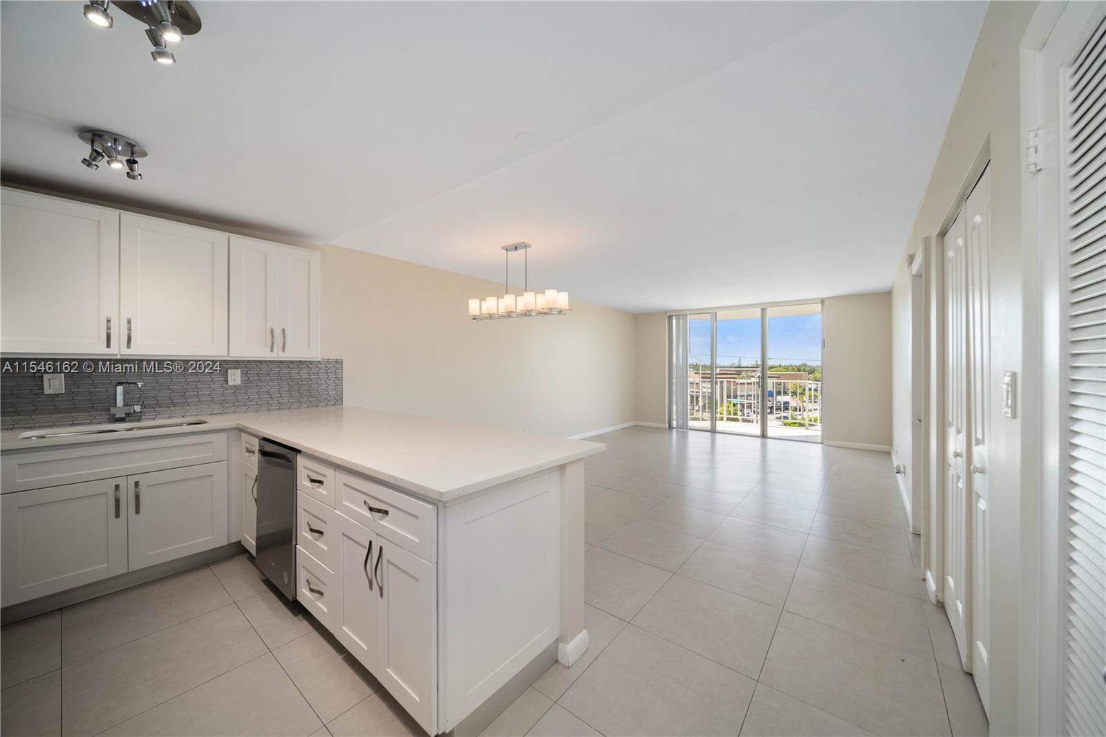 16710 NE 9th Ave 506, North Miami Beach, Florida 33162, 1 Bedroom Bedrooms, ,1 BathroomBathrooms,Residentiallease,For Rent,16710 NE 9th Ave 506,A11546162