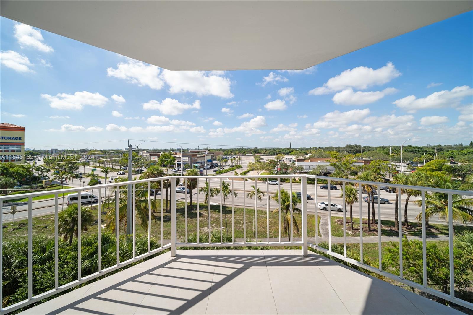 16710 NE 9th Ave 506, North Miami Beach, Florida 33162, 1 Bedroom Bedrooms, ,1 BathroomBathrooms,Residentiallease,For Rent,16710 NE 9th Ave 506,A11546162