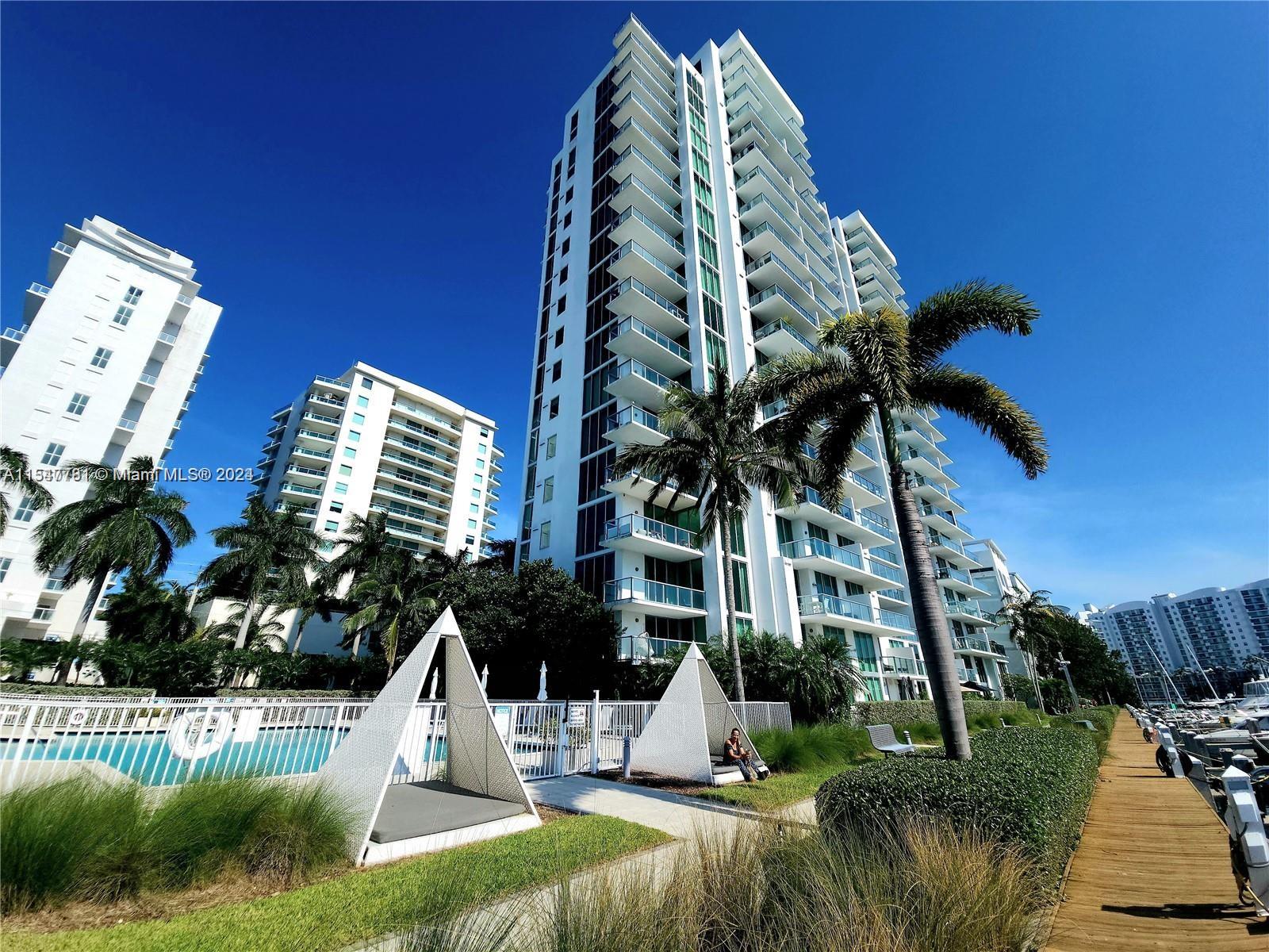 7928 East Dr 1501, North Bay Village, Florida 33141, 2 Bedrooms Bedrooms, ,2 BathroomsBathrooms,Residential,For Sale,7928 East Dr 1501,A11547781