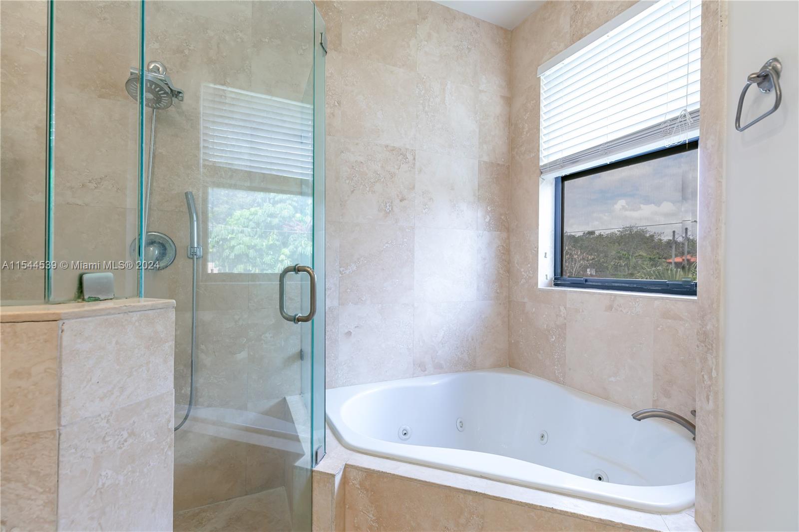 2810 SW 37th Court 2810, Miami, Florida 33134, 3 Bedrooms Bedrooms, 7 Rooms Rooms,2 BathroomsBathrooms,Residential,For Sale,2810 SW 37th Court 2810,A11544539