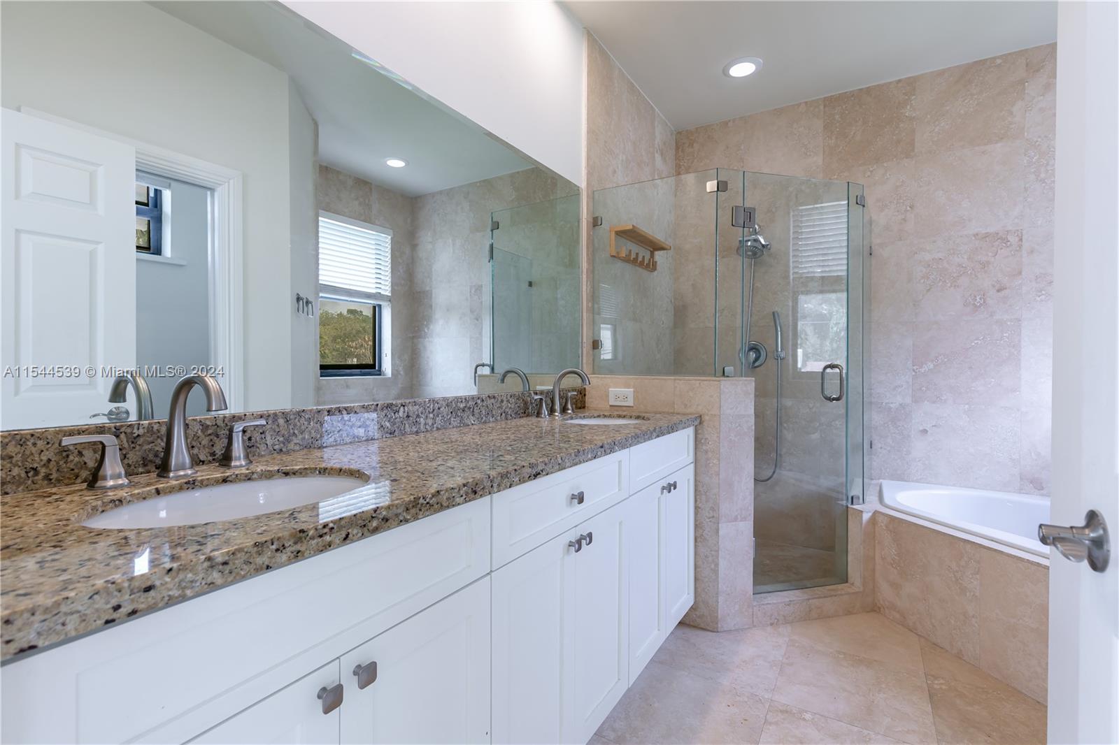 2810 SW 37th Court 2810, Miami, Florida 33134, 3 Bedrooms Bedrooms, 7 Rooms Rooms,2 BathroomsBathrooms,Residential,For Sale,2810 SW 37th Court 2810,A11544539