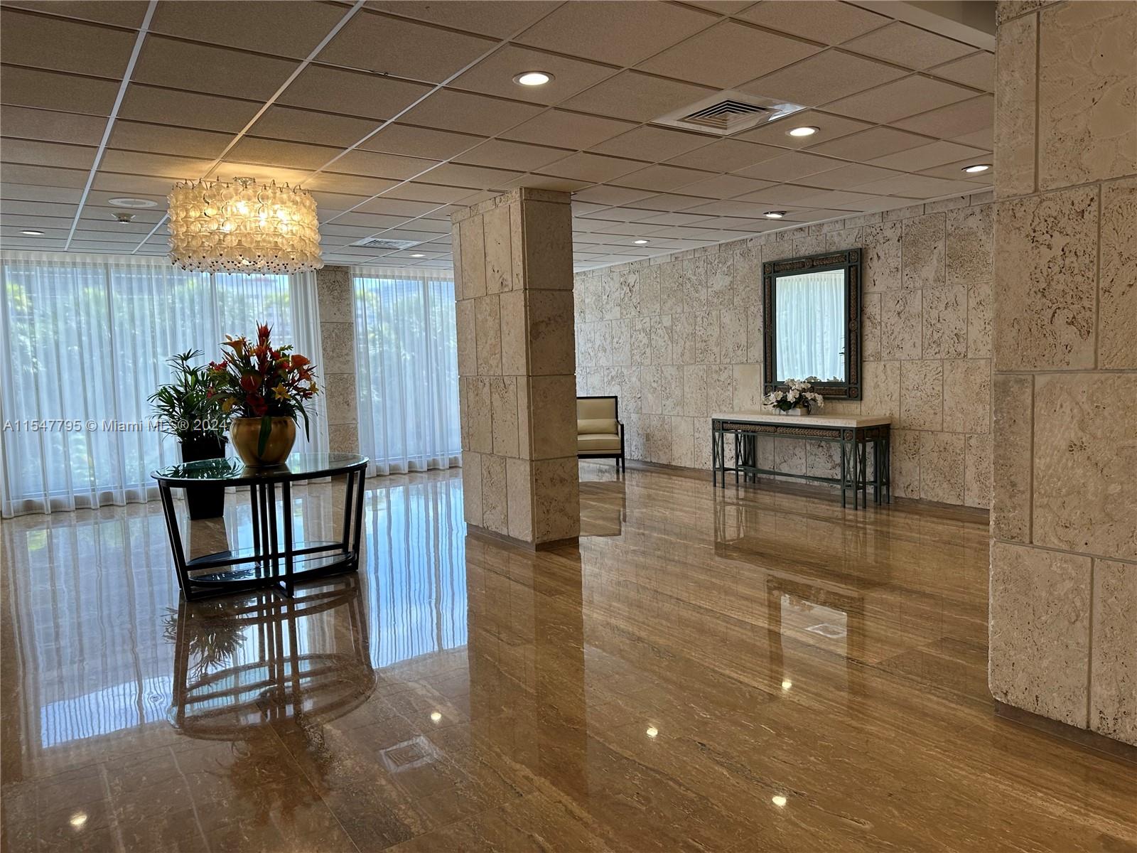 Hallandale Beach, Florida 33009, 1 Bedroom Bedrooms, ,1 BathroomBathrooms,Residential,For Sale,A11547795