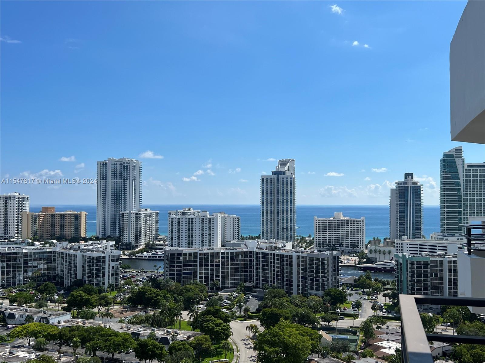 2500 Parkview 2507, Hallandale Beach, Florida 33009, 2 Bedrooms Bedrooms, ,2 BathroomsBathrooms,Residentiallease,For Rent,2500 Parkview 2507,A11547817