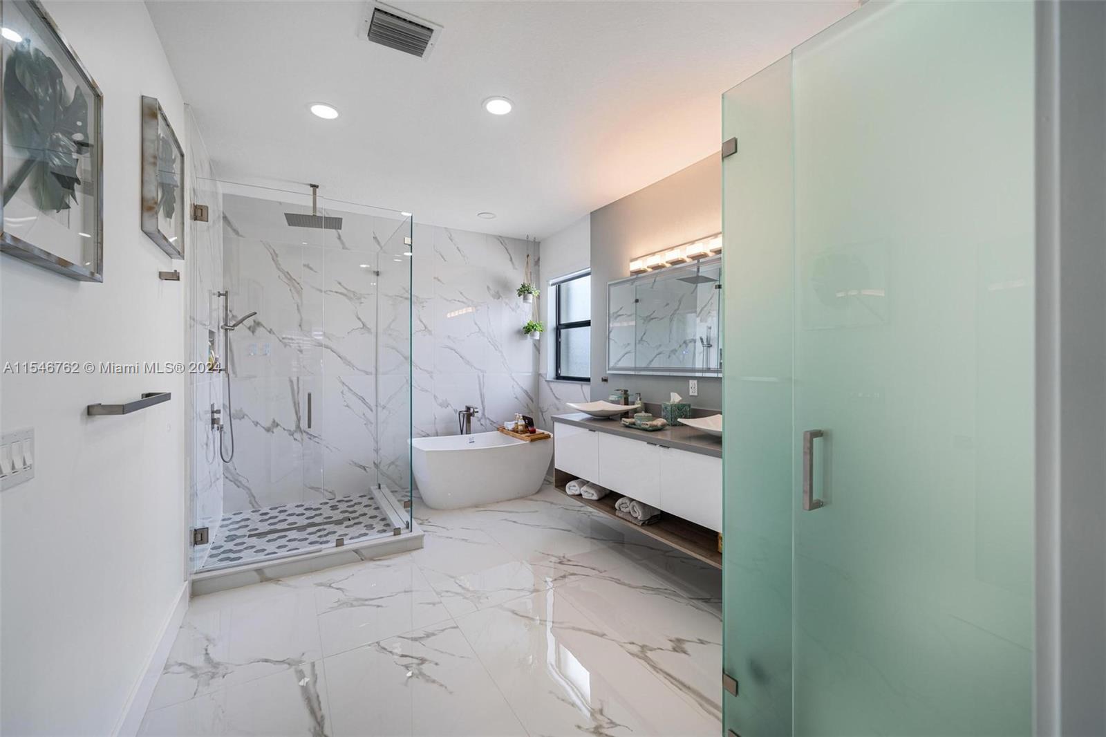 15425 SW 175th St, Miami, Florida 33187, 4 Bedrooms Bedrooms, ,2 BathroomsBathrooms,Residential,For Sale,15425 SW 175th St,A11546762