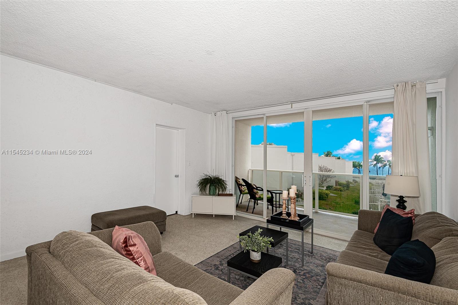 1200 Fort Lauderdale Beach Blvd, Fort Lauderdale, FL, 33304 United States, 1 Bedroom Bedrooms, ,1 BathroomBathrooms,Residential,For Sale,Fort Lauderdale Beach Blvd,A11545234