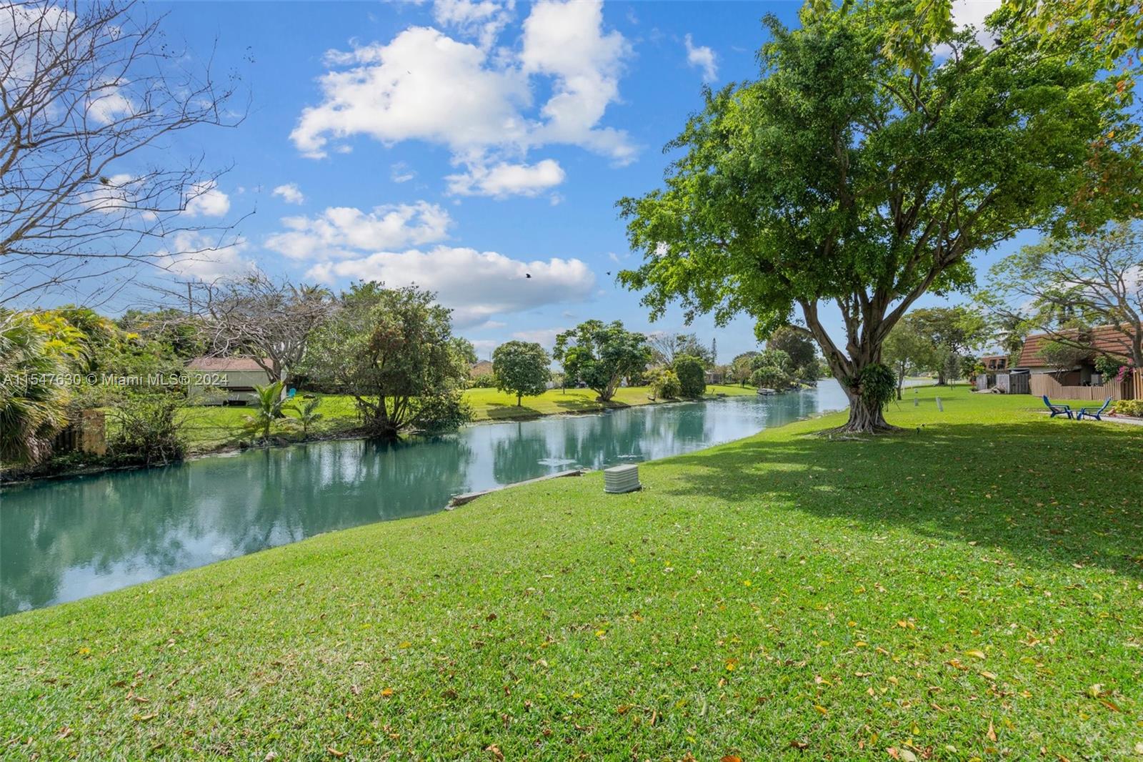 9406 48th St, Sunrise, FL, 33351 United States, 2 Bedrooms Bedrooms, ,2 BathroomsBathrooms,Residential,For Sale,48th St,A11547630