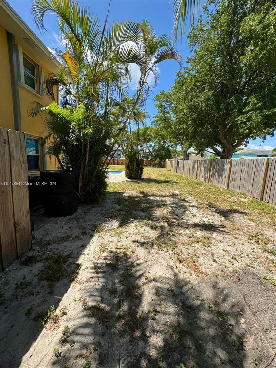 1123 18th Ave N, Lake Worth, FL, 33460 United States, 4 Bedrooms Bedrooms, ,2 BathroomsBathrooms,Residential,For Sale,18th Ave N,A11547854