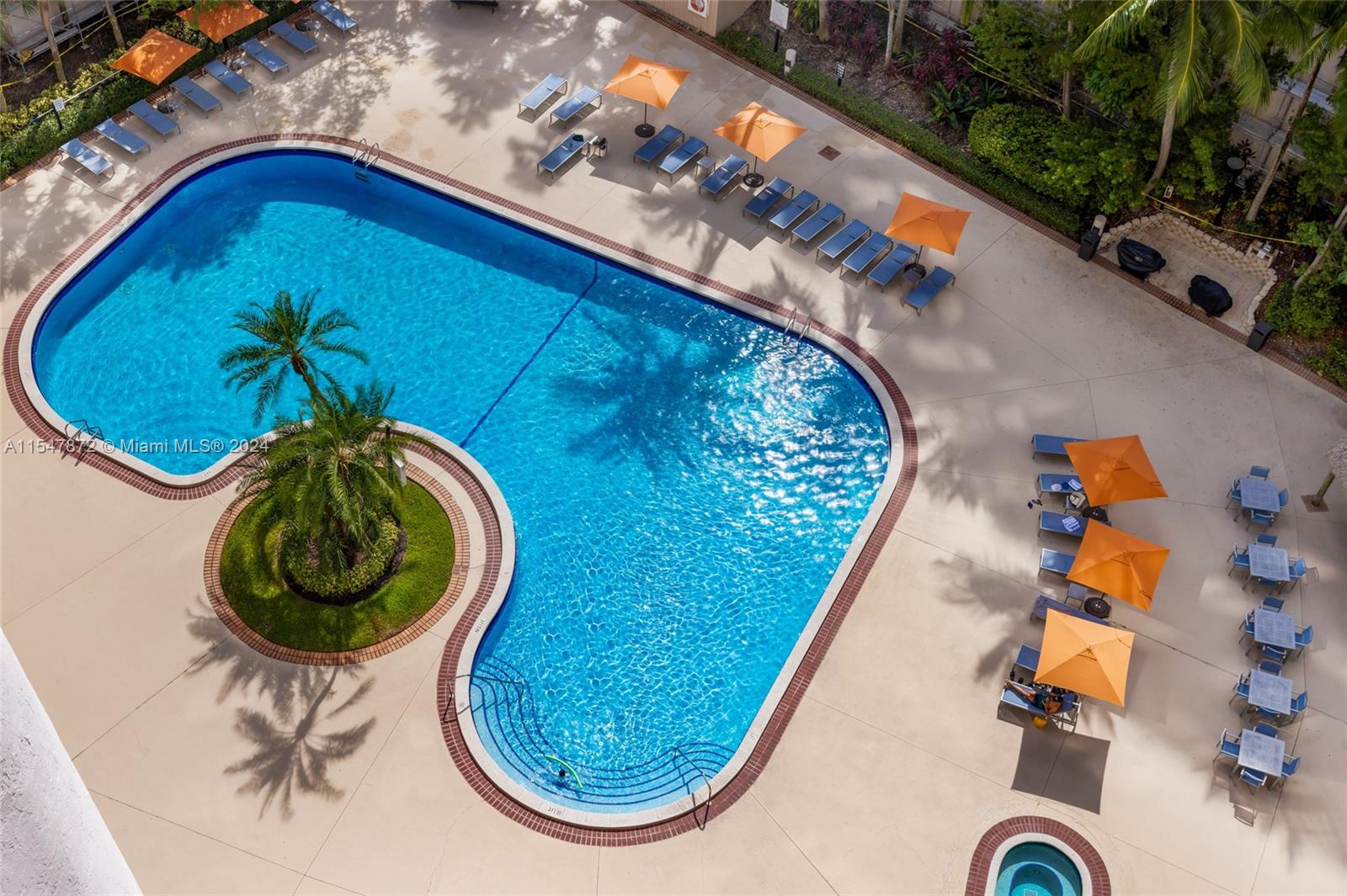 540 E Brickell Key Dr 1401, Miami, Florida 33131, 1 Bedroom Bedrooms, ,1 BathroomBathrooms,Residentiallease,For Rent,540 E Brickell Key Dr 1401,A11547872