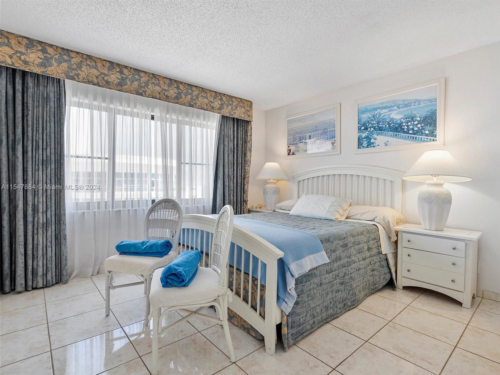 5415 Collins Ave 403, Miami Beach, Florida 33140, 3 Bedrooms Bedrooms, ,3 BathroomsBathrooms,Residential,For Sale,5415 Collins Ave 403,A11547884