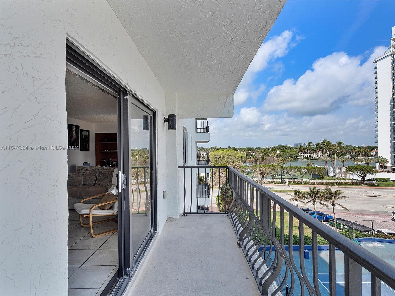 5415 Collins Ave 403, Miami Beach, Florida 33140, 3 Bedrooms Bedrooms, ,3 BathroomsBathrooms,Residential,For Sale,5415 Collins Ave 403,A11547884