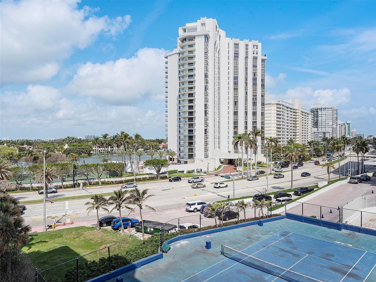 5415 Collins Ave 403, Miami Beach, Florida 33140, 3 Bedrooms Bedrooms, ,3 BathroomsBathrooms,Residential,For Sale,5415 Collins Ave 403,A11547884