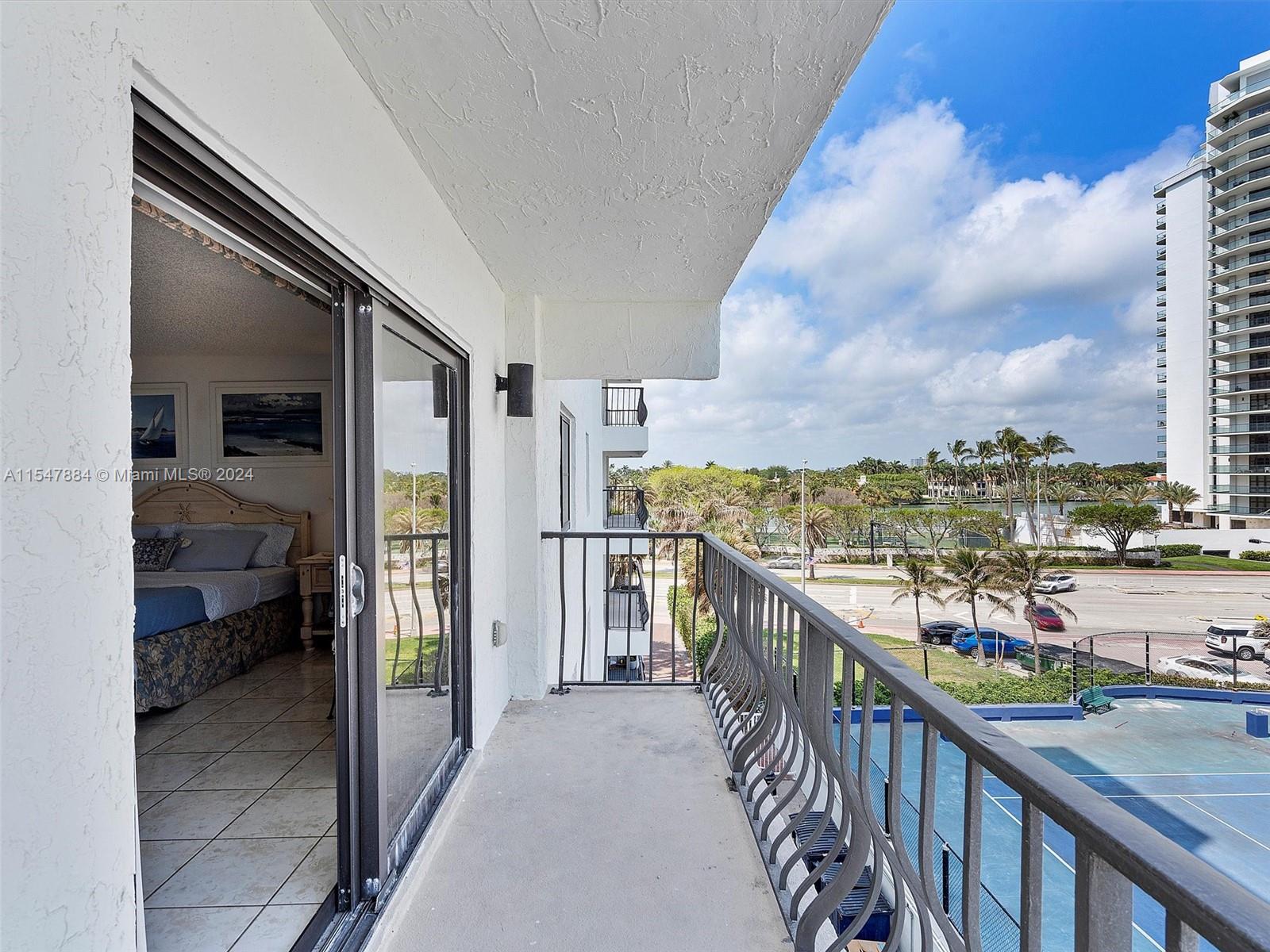 5415 Collins Ave 403, Miami Beach, Florida 33140, 3 Bedrooms Bedrooms, ,3 BathroomsBathrooms,Residential,For Sale,5415 Collins Ave 403,A11547884