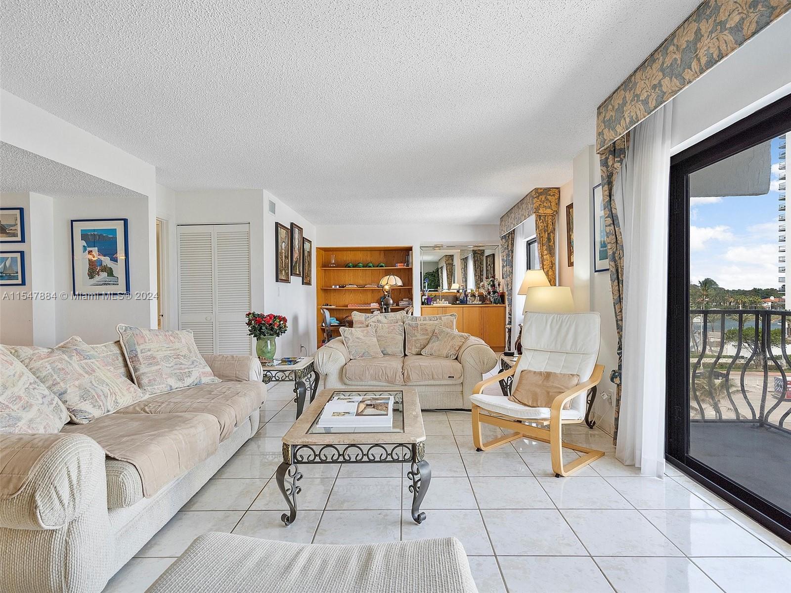 5415 Collins Ave 403, Miami Beach, Florida 33140, 3 Bedrooms Bedrooms, ,3 BathroomsBathrooms,Residential,For Sale,5415 Collins Ave 403,A11547884