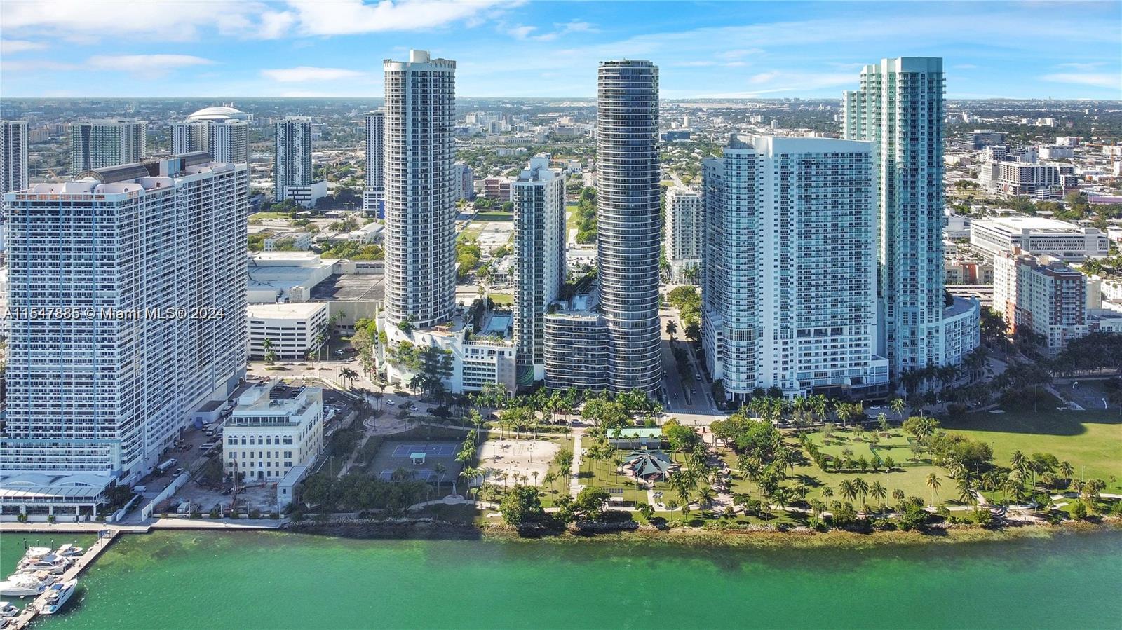 Apartamento para Alugar em Miami, FL
