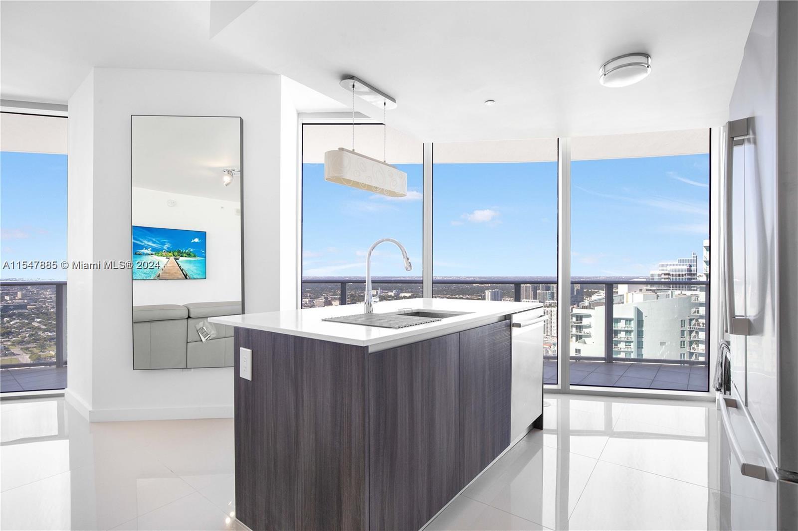 488 NE 18th St 5001, Miami, Florida 33132, 2 Bedrooms Bedrooms, ,2 BathroomsBathrooms,Residentiallease,For Rent,488 NE 18th St 5001,A11547885