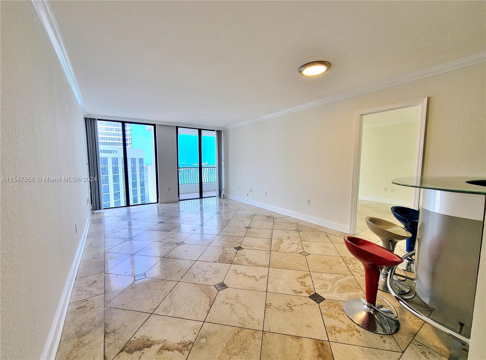 555 NE 15th St 33D, Miami, FL 33132, 1 Bedroom Bedrooms, ,1 BathroomBathrooms,Residential,For Sale,15th St,A11547856