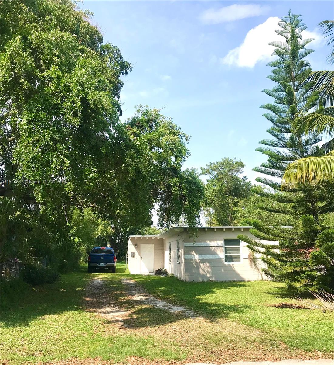 1575 128th St, North Miami, FL, 33161 United States, 2 Bedrooms Bedrooms, ,1 BathroomBathrooms,Residential,For Sale,128th St,A11547847