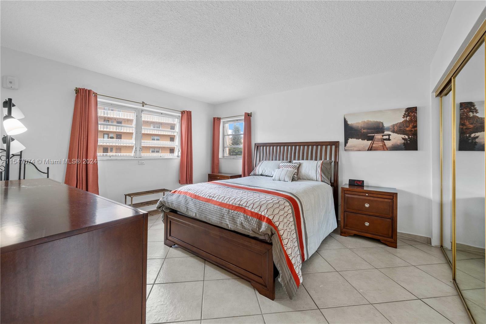 201 NE 14th Ave 5B, Hallandale Beach, Florida 33009, 1 Bedroom Bedrooms, ,1 BathroomBathrooms,Residentiallease,For Rent,201 NE 14th Ave 5B,A11547674