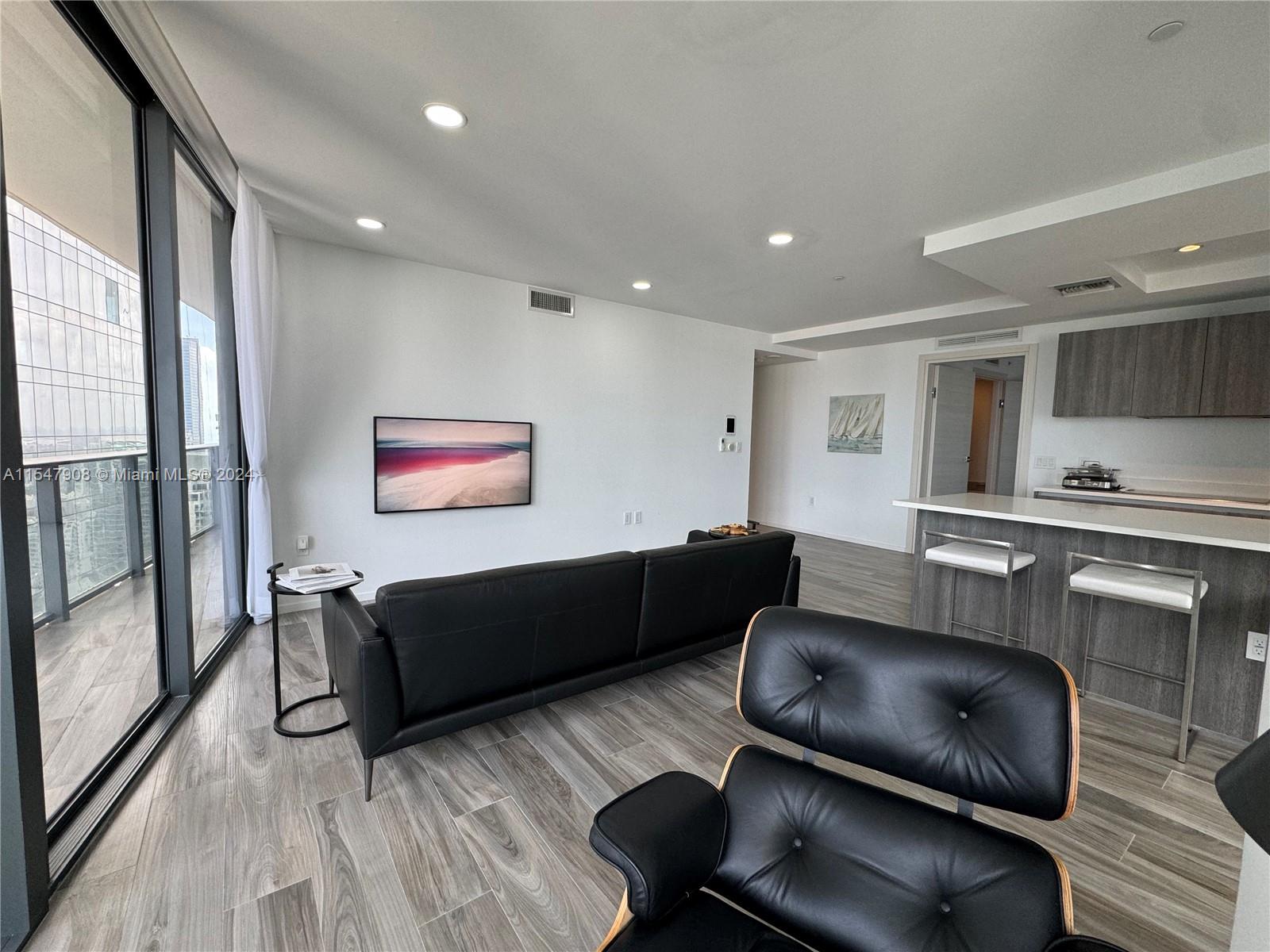 801 S Miami Ave 4405, Miami, Florida 33130, 2 Bedrooms Bedrooms, ,2 BathroomsBathrooms,Residential,For Sale,801 S Miami Ave 4405,A11547908