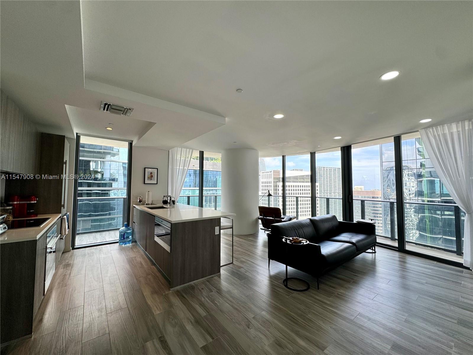 801 S Miami Ave 4405, Miami, Florida 33130, 2 Bedrooms Bedrooms, ,2 BathroomsBathrooms,Residential,For Sale,801 S Miami Ave 4405,A11547908