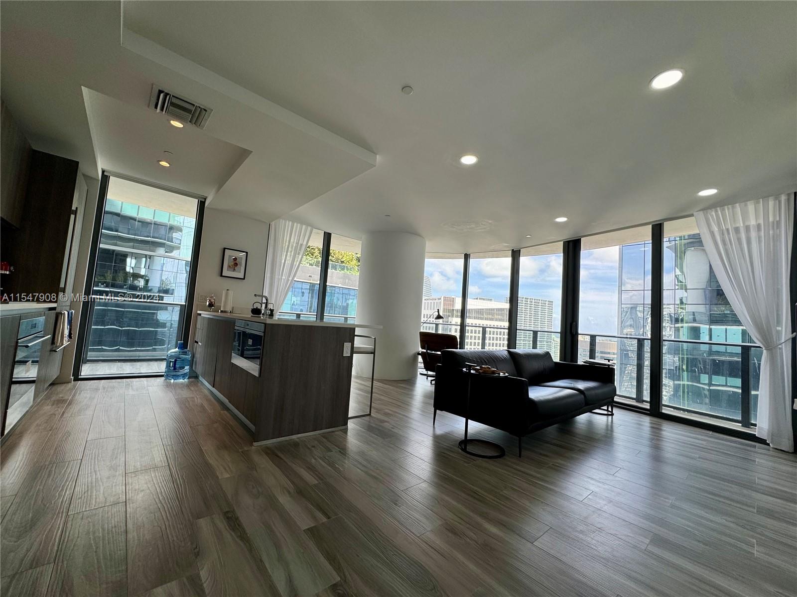 801 S Miami Ave 4405, Miami, Florida 33130, 2 Bedrooms Bedrooms, ,2 BathroomsBathrooms,Residential,For Sale,801 S Miami Ave 4405,A11547908