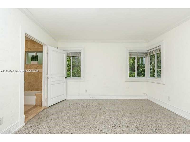 1255 NE 93rd St, Miami Shores, Florida 33138, 3 Bedrooms Bedrooms, ,3 BathroomsBathrooms,Residential,For Sale,1255 NE 93rd St,A11544640