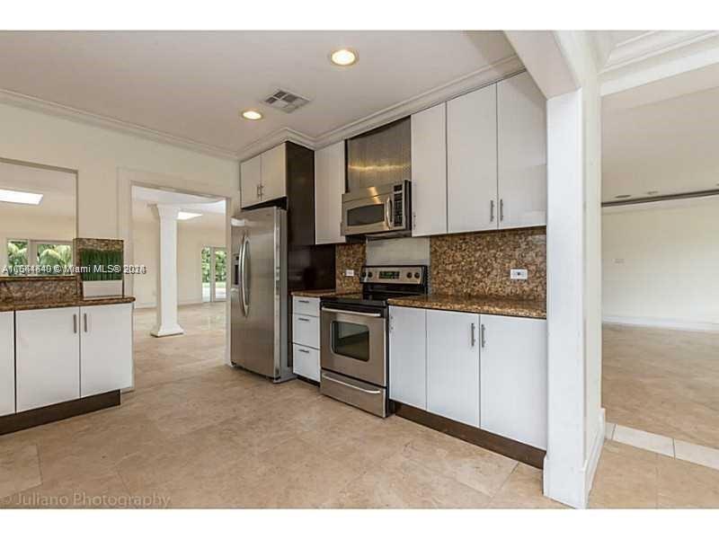 1255 NE 93rd St, Miami Shores, Florida 33138, 3 Bedrooms Bedrooms, ,3 BathroomsBathrooms,Residential,For Sale,1255 NE 93rd St,A11544640