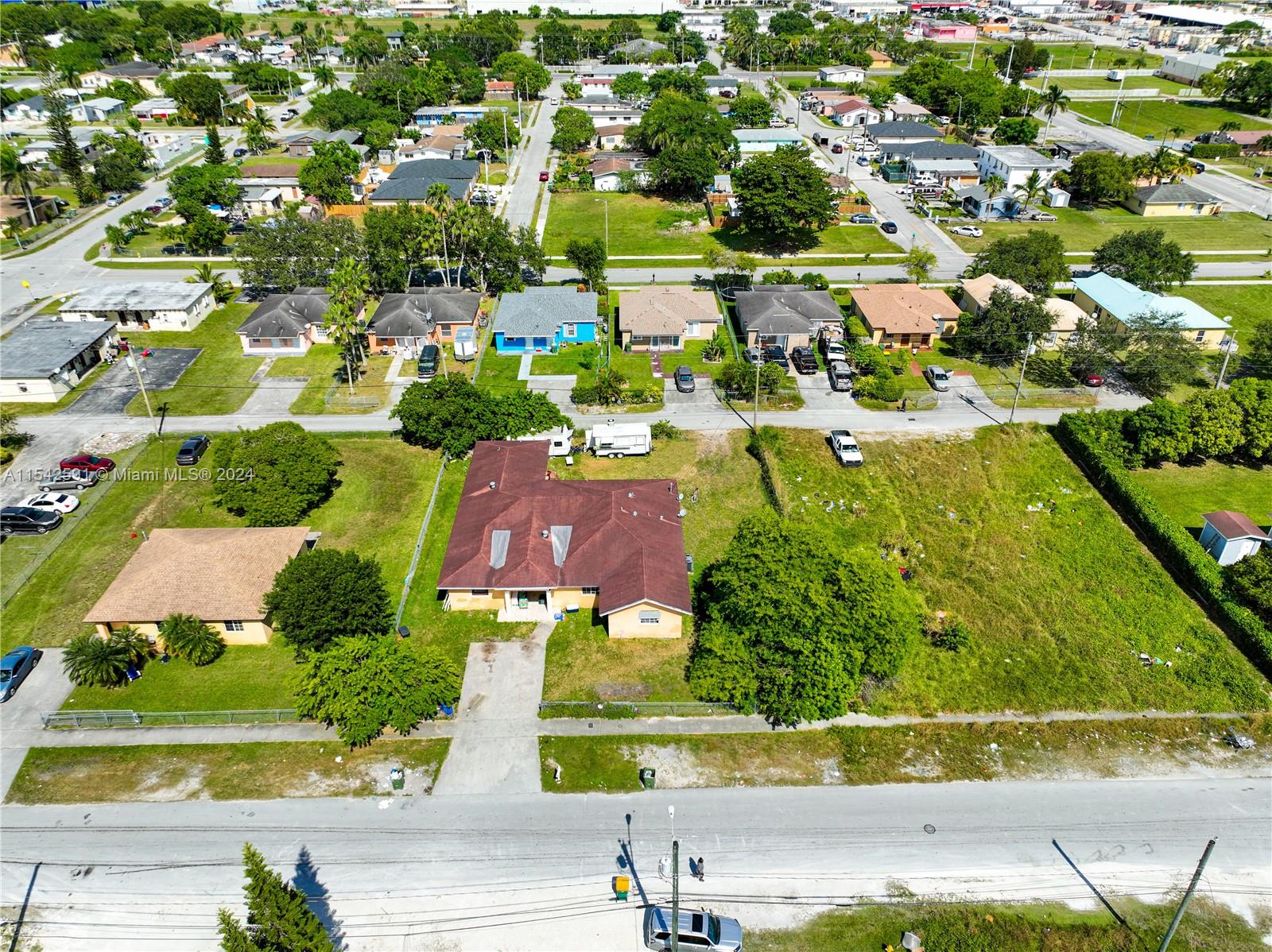 657 7th St, Homestead, FL, 33030 United States, 5 Bedrooms Bedrooms, ,3 BathroomsBathrooms,Residential,For Sale,7th St,A11542591