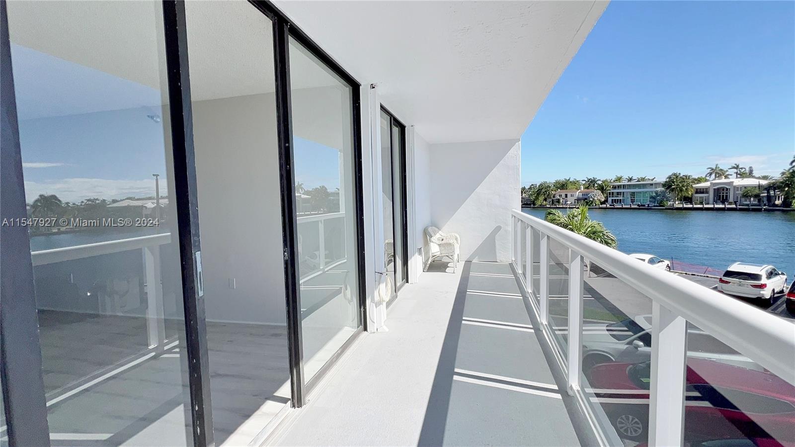 20515 E Country Club Dr 245, Aventura, Florida 33180, 2 Bedrooms Bedrooms, ,2 BathroomsBathrooms,Residential,For Sale,20515 E Country Club Dr 245,A11547927